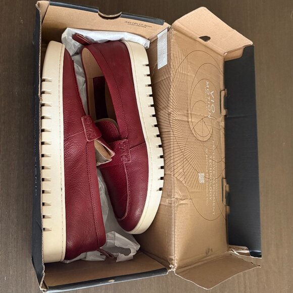 NIB Vionic Uptown Penny Loafer Syrah Sz. 11 - Picture 6 of 7